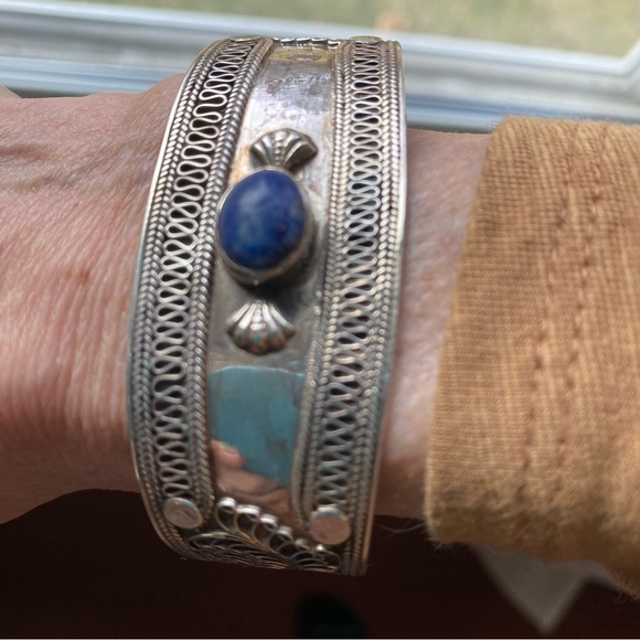 Sterling vintage blue stone cuff - Picture 6 of 15